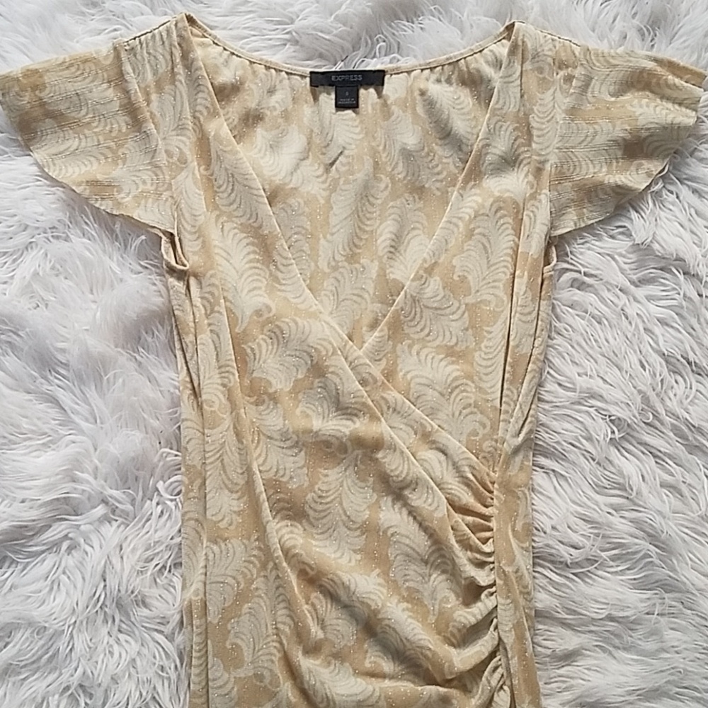Express tan cream pattern flutter silver thread